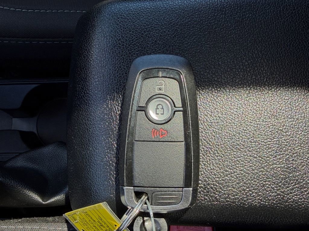 Used 2020 Ford EcoSport SE FWD image 19
