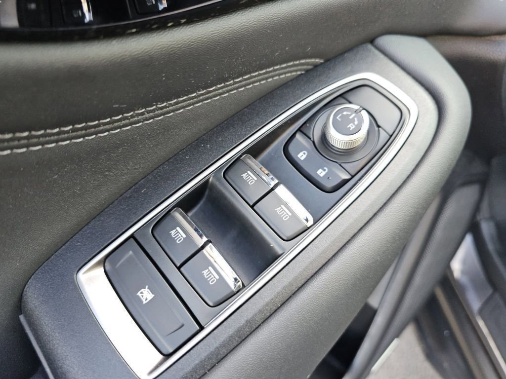 Used 2024 Subaru Outback Limited image 30