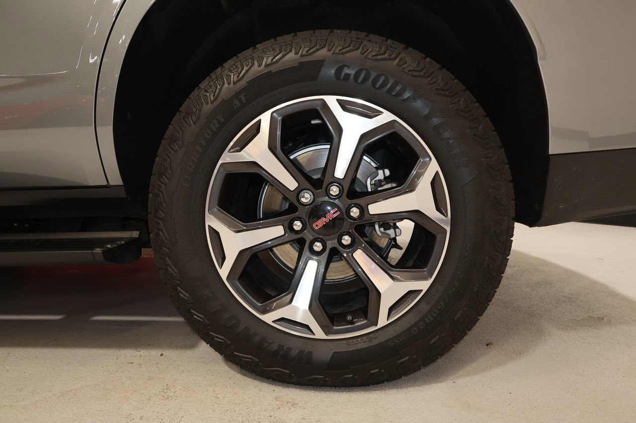 Certified 2026 GMC Yukon AT4 Ultimate image 38