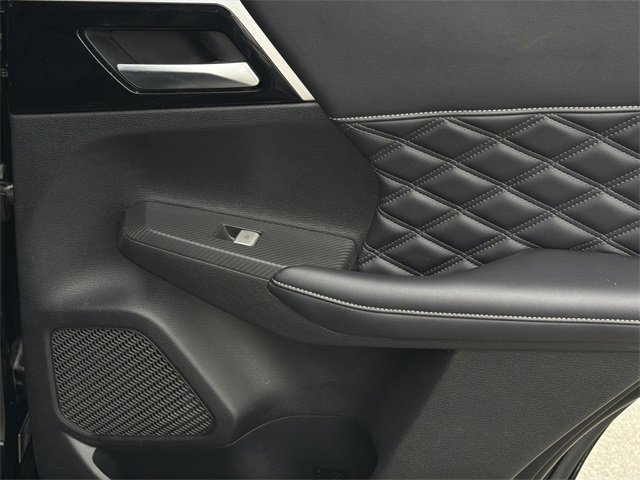 Used 2023 Mitsubishi Outlander SEL image 42