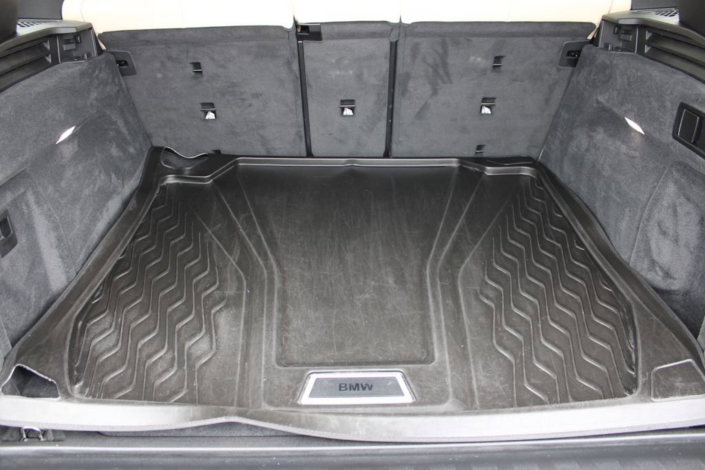 Used 2019 BMW X5 xDrive40i w/ Executive Package image 24