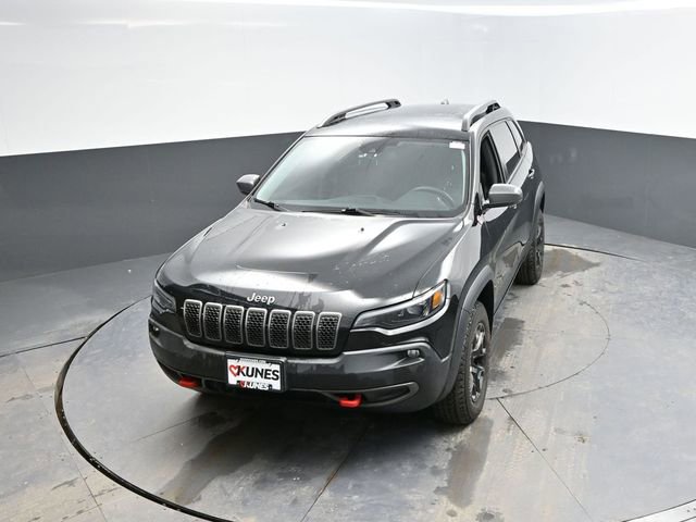 Used 2021 Jeep Cherokee Trailhawk w/ Premium Leather Package image 40