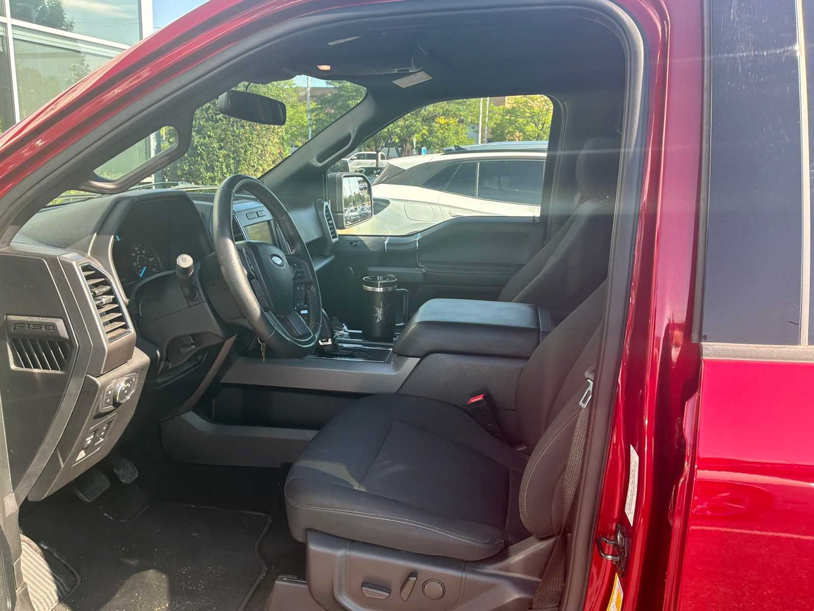 Used 2019 Ford F150 XLT w/ Equipment Group 302A Luxury AWD/4WD image 7