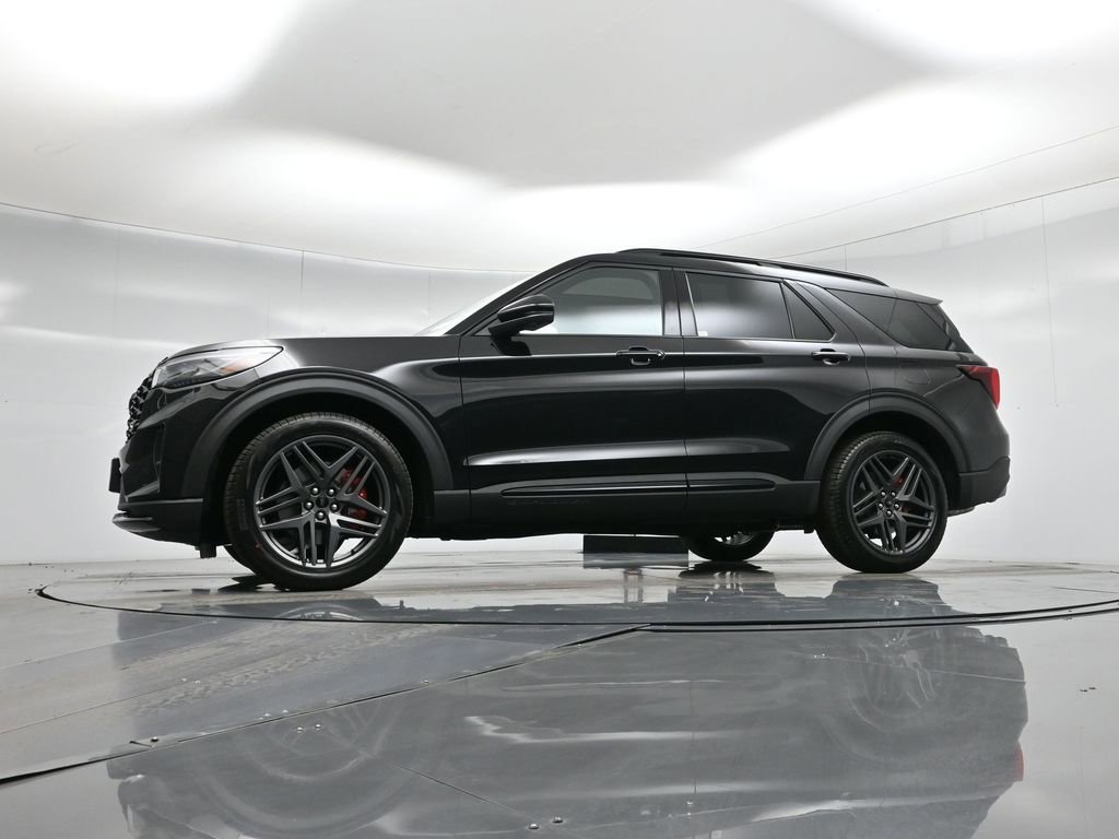 New 2026 Ford Explorer ST w/ Sun And Sound Package image 7