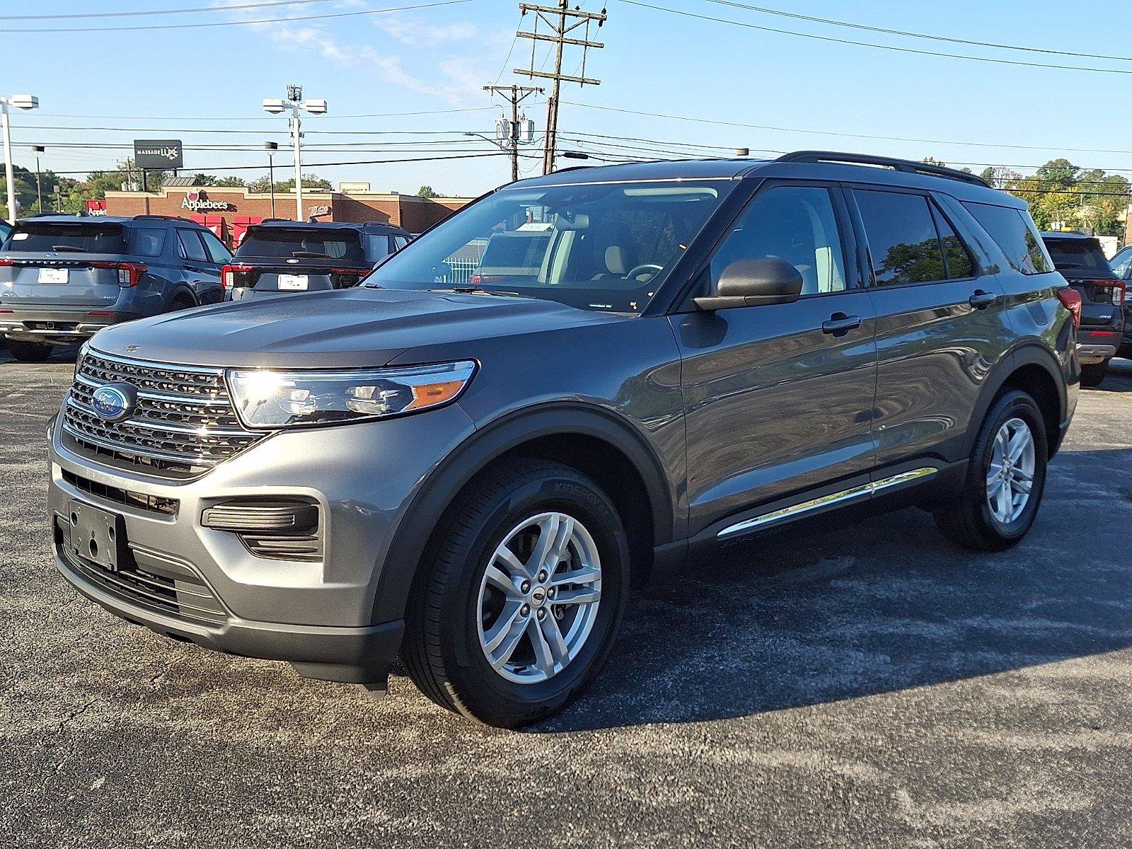 Certified 2023 Ford Explorer XLT AWD/4WD image 4