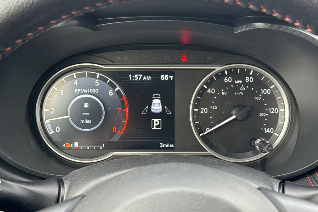 New 2025 Nissan Versa SR w/ Trunk Package image 20