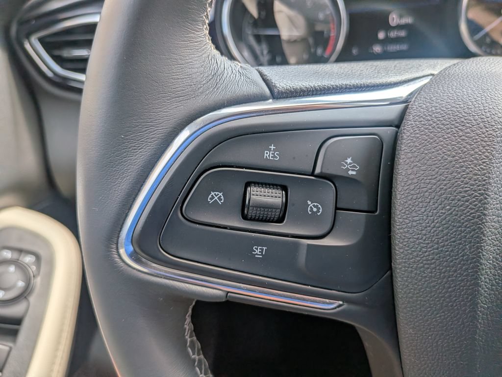 Used 2023 Buick Encore GX Preferred w/ Cold Weather Comfort Package FWD image 27