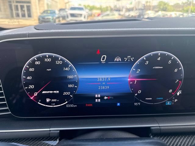 Used 2025 Mercedes-Benz GLS 63 AMG 4MATIC image 13