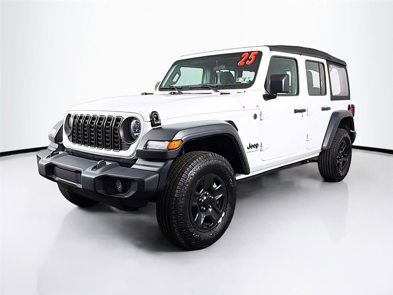 Used 2025 Jeep Wrangler Sport image 3
