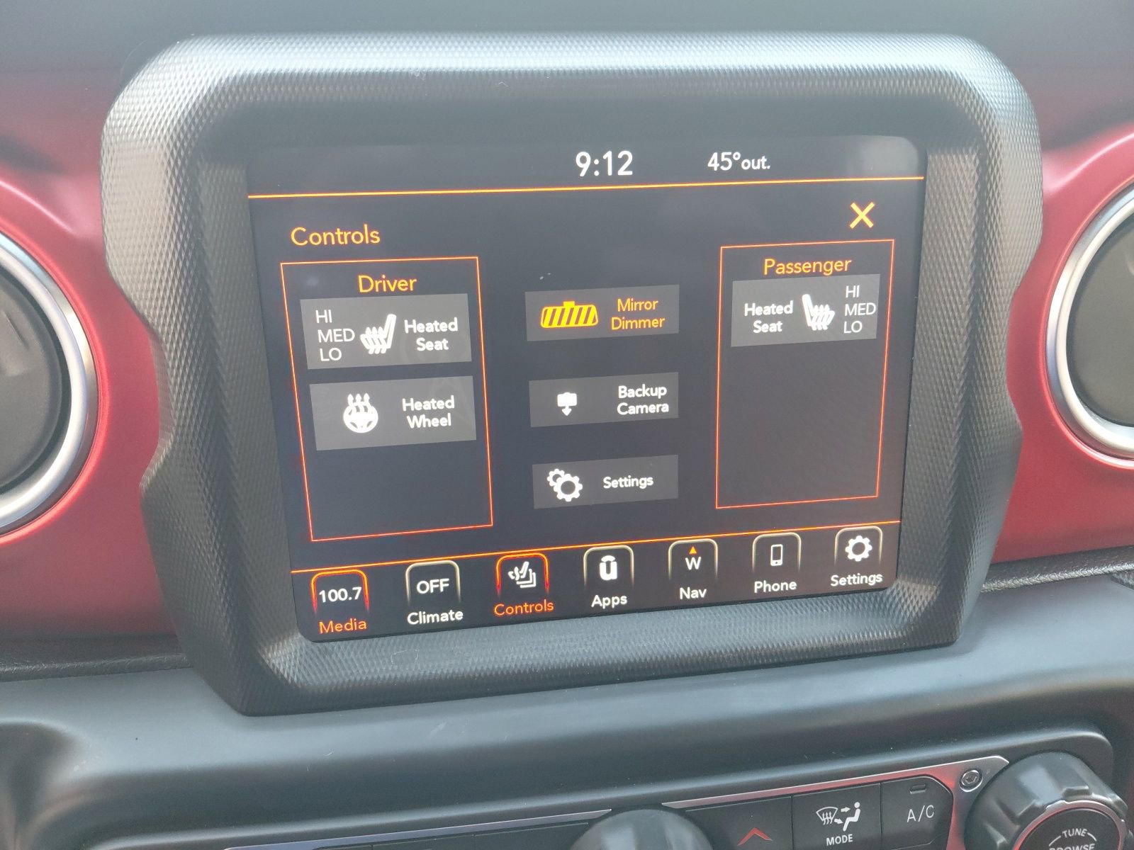 Used 2020 Jeep Wrangler Unlimited Rubicon w/ Dual Top Group AWD/4WD image 12