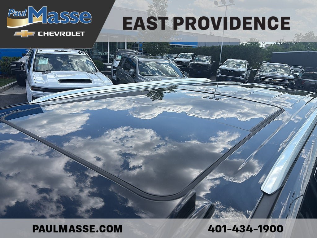 Used 2023 Chevrolet Tahoe High Country AWD/4WD image 10