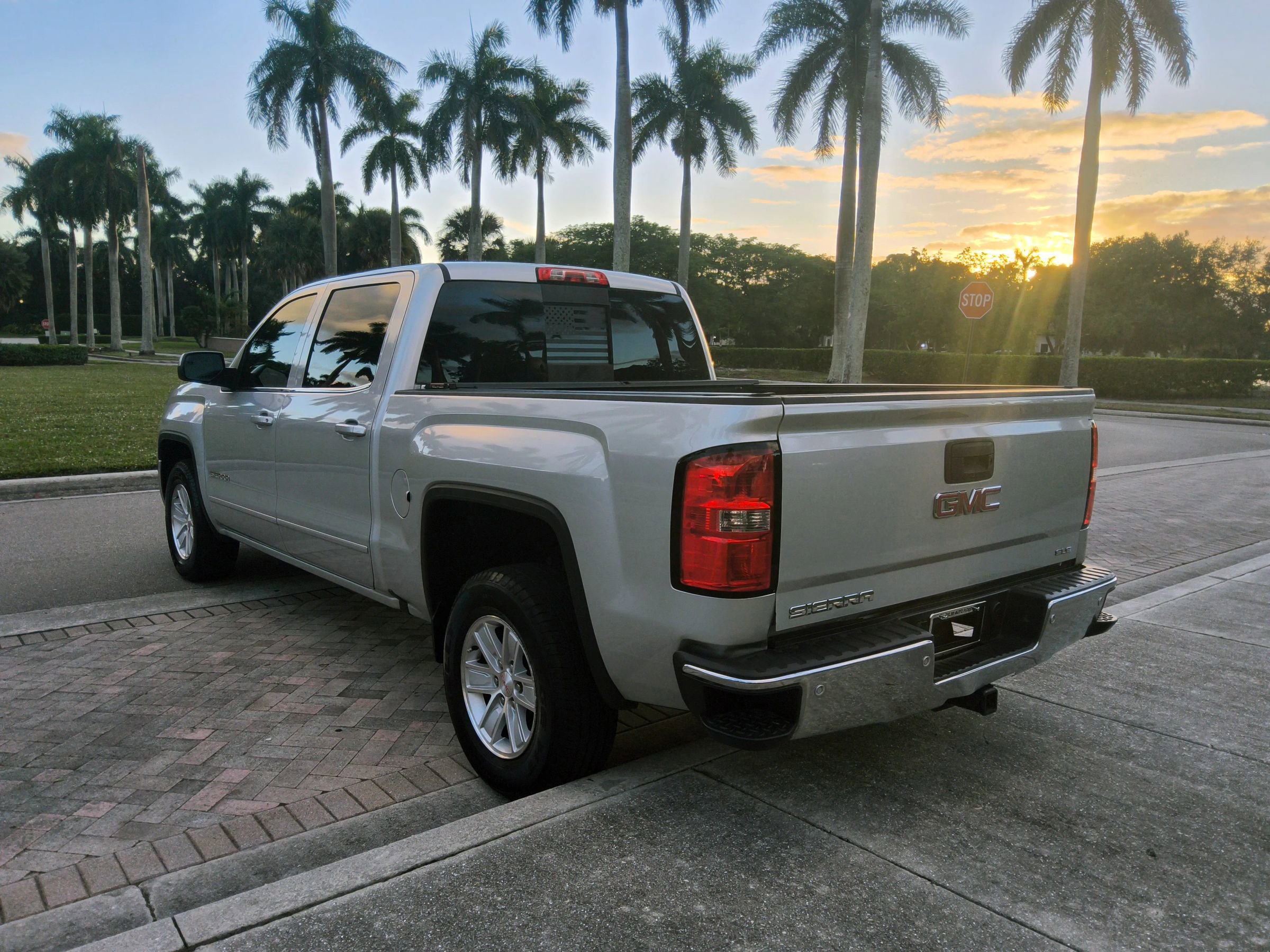 Used 2017 GMC Sierra 1500 SLE w/ SLE Value Package image 13