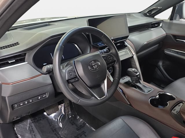 Certified 2024 Toyota Venza Limited AWD/4WD image 13