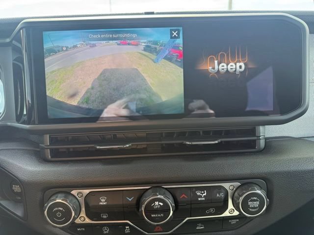 Used 2024 Jeep Wrangler Sport AWD/4WD image 23