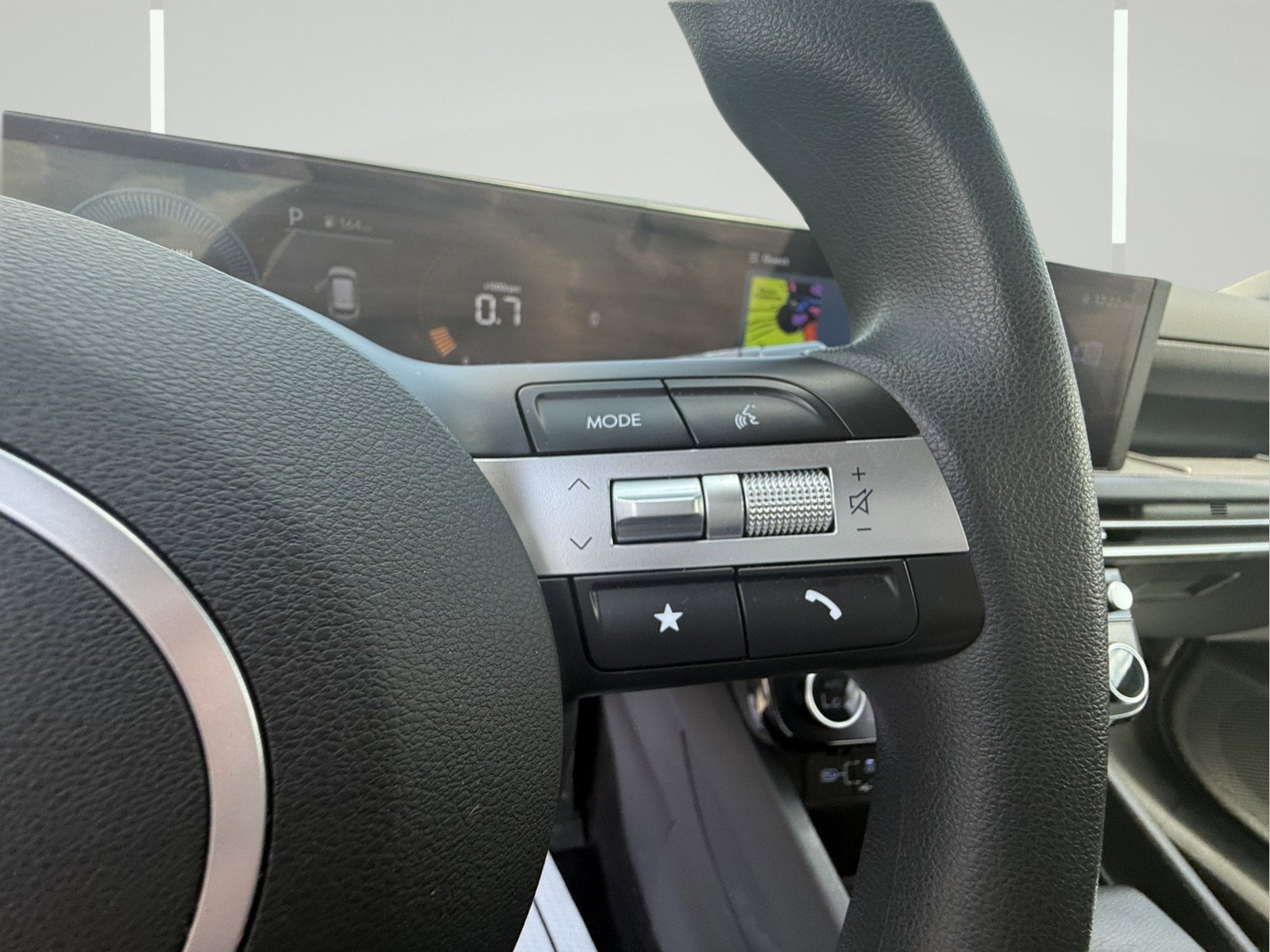 Used 2025 Hyundai Tucson SEL image 22