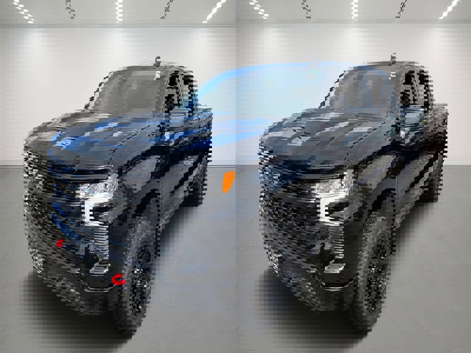 Used 2024 Chevrolet Silverado 1500 LT Trail Boss w/ Convenience Package II video 2