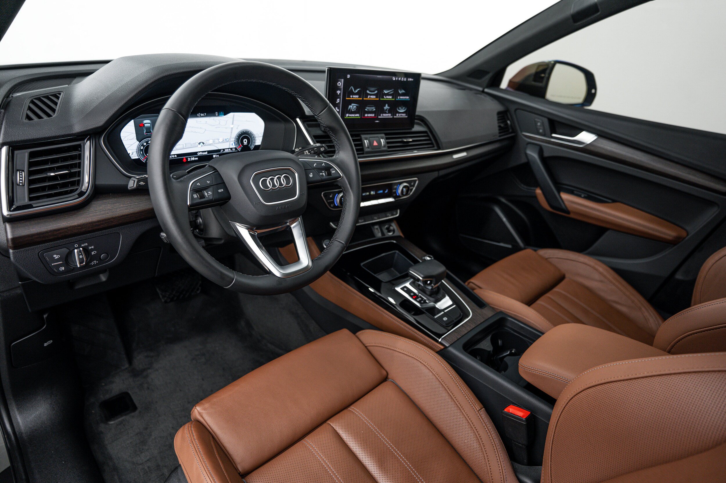 Certified 2023 Audi Q5 2.0T Premium Plus w/ Premium Plus Package AWD/4WD image 10