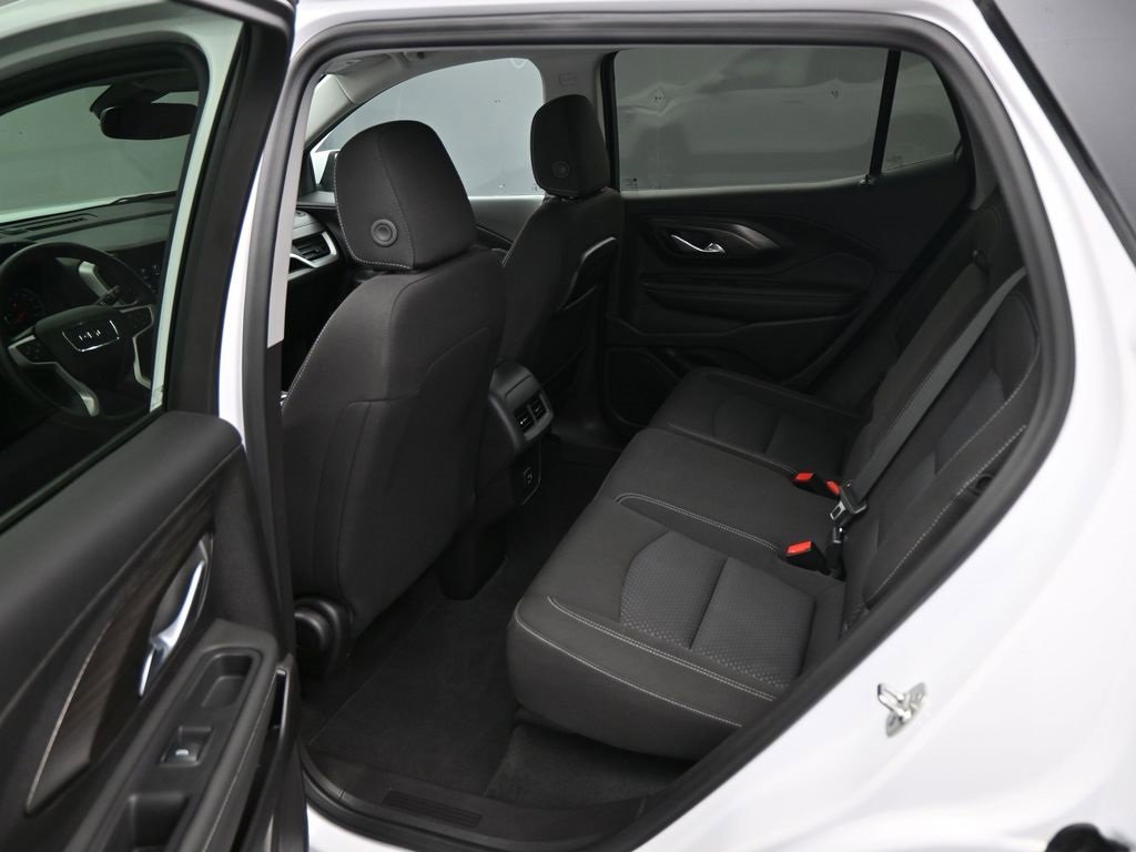 Certified 2024 GMC Terrain SLE image 19