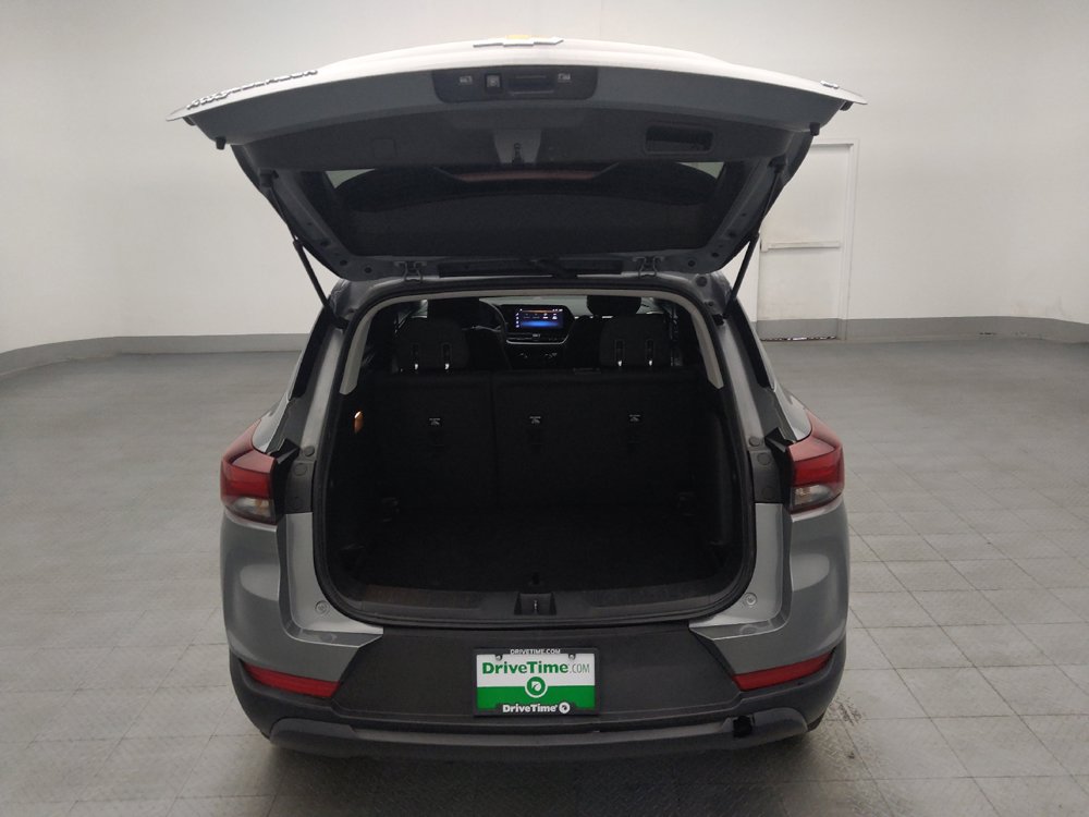 Used 2025 Chevrolet TrailBlazer LT AWD/4WD image 29