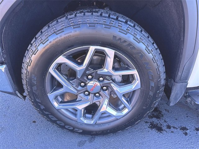 Used 2020 GMC Sierra 1500 SLT w/ SLT Premium Plus Package image 33