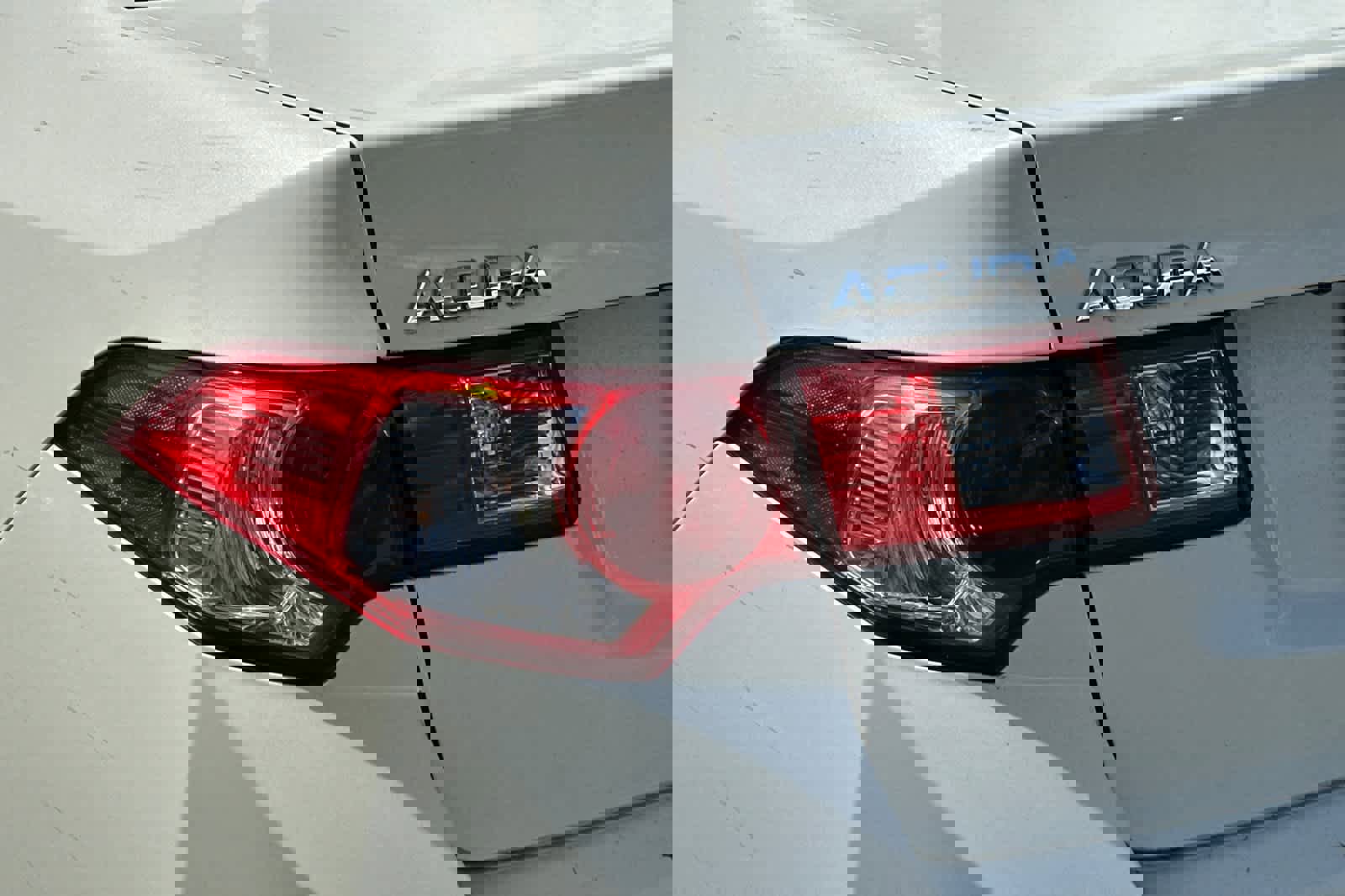 Used 2010 Acura TSX Sedan FWD image 20