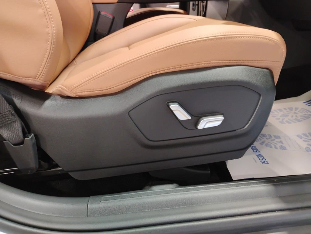 New 2026 Hyundai Santa Fe Limited image 23