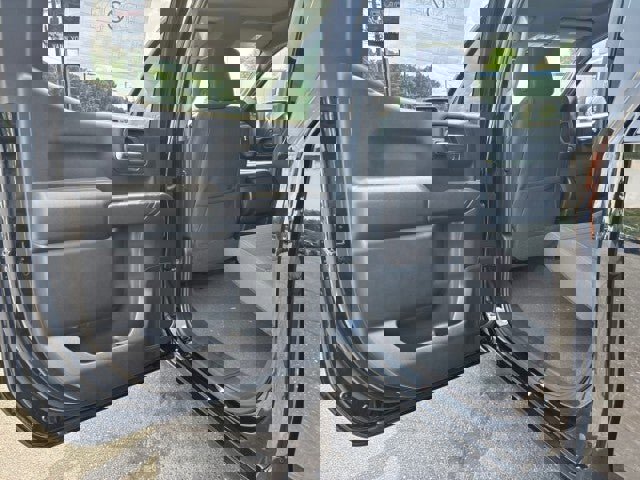 New 2025 GMC Sierra 1500 Pro w/ Graphite Edition image 18