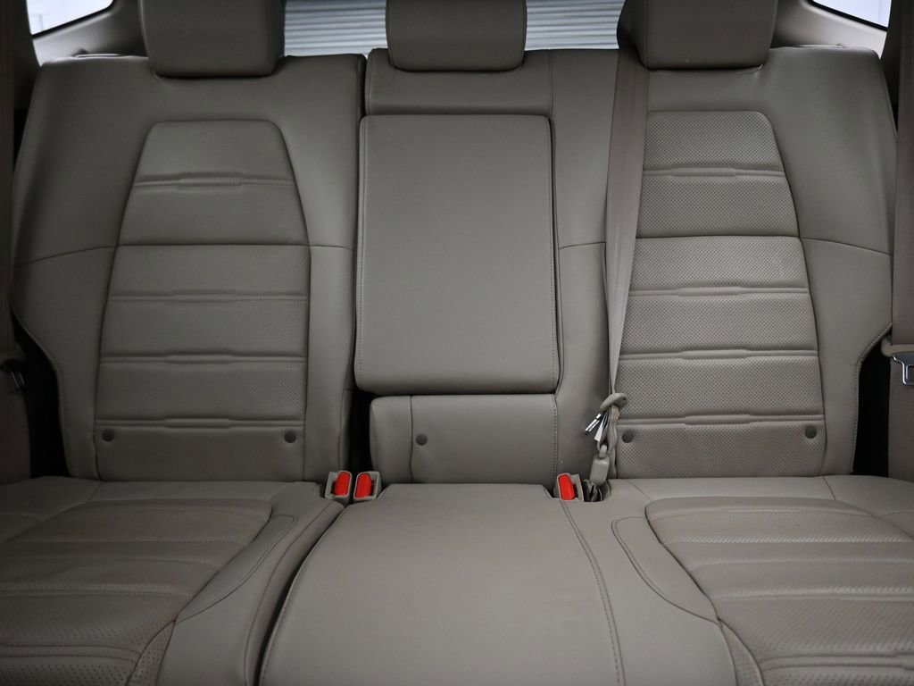Used 2017 Honda CR-V Touring image 30