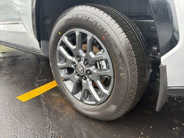 New 2026 Toyota Sequoia Platinum AWD/4WD image 5