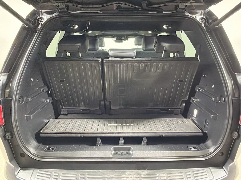 Used 2023 Toyota Sequoia Platinum AWD/4WD image 23