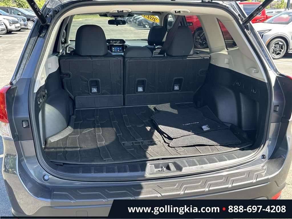 Used 2024 Subaru Forester Premium AWD/4WD image 9