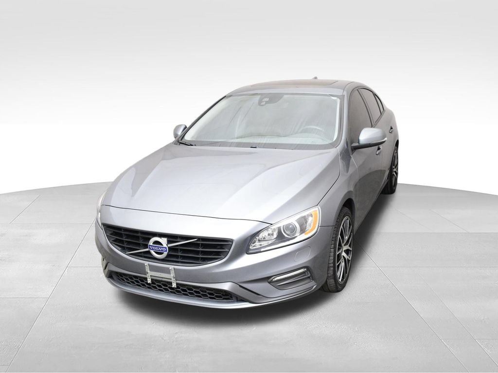 Used 2018 Volvo S60 T5 Dynamic w/ Vision Package AWD/4WD 360° Tour