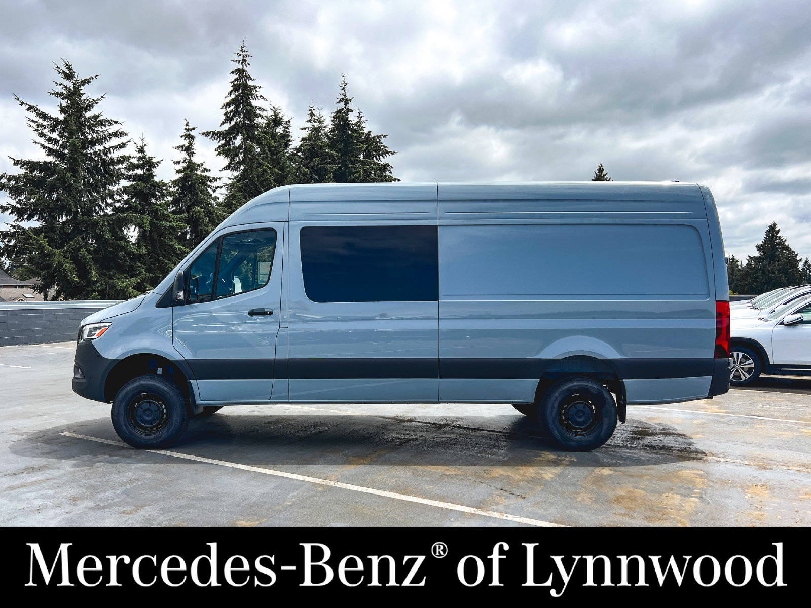 New 2026 Mercedes-Benz Sprinter 2500 image 2