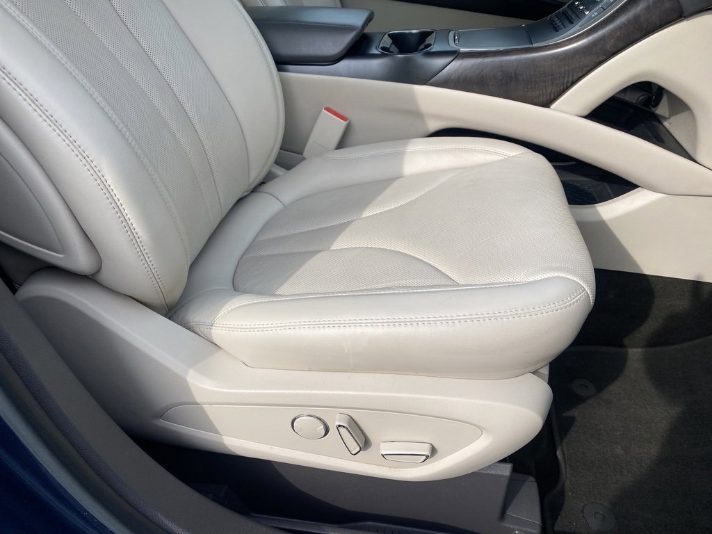 Used 2019 Lincoln Nautilus Reserve image 26