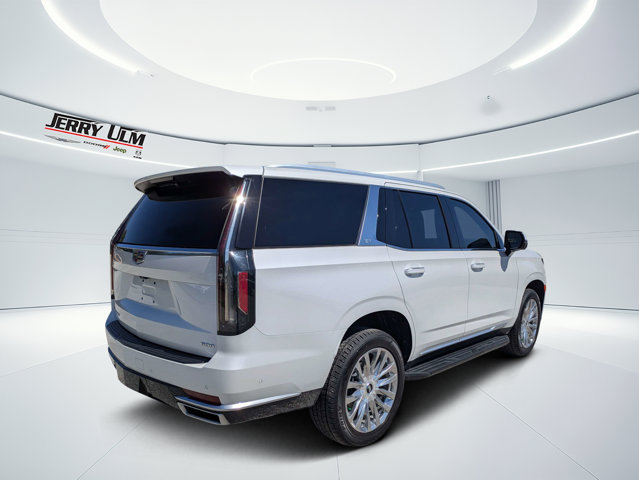 Used 2022 Cadillac Escalade Premium Luxury w/ Performance Package RWD image 3