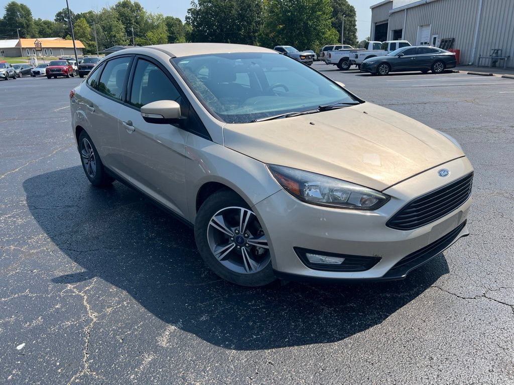 Used 2017 Ford Focus SE FWD video 1