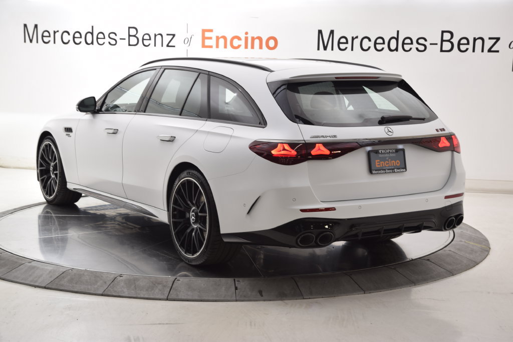New 2026 Mercedes-Benz E 53 AMG e 4MATIC Wagon image 4