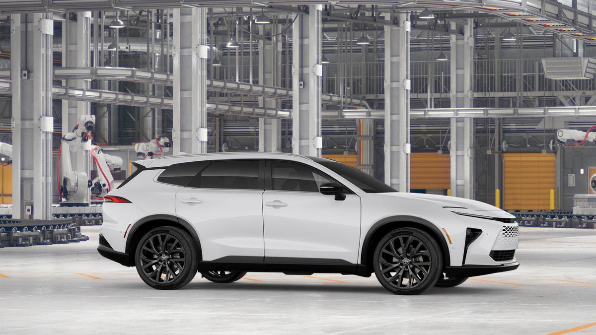 New 2026 Toyota Crown Signia AWD/4WD image 13