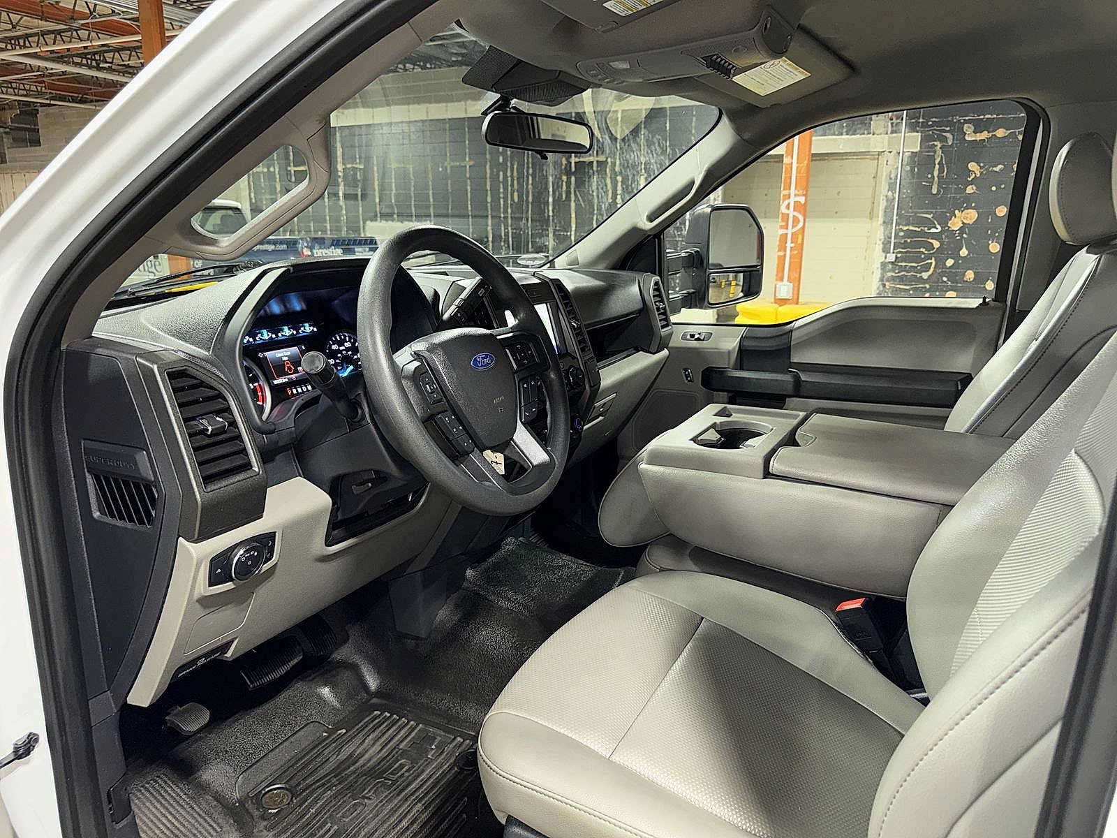 Used 2022 Ford F250 XL w/ Power Equipment Group AWD/4WD image 27