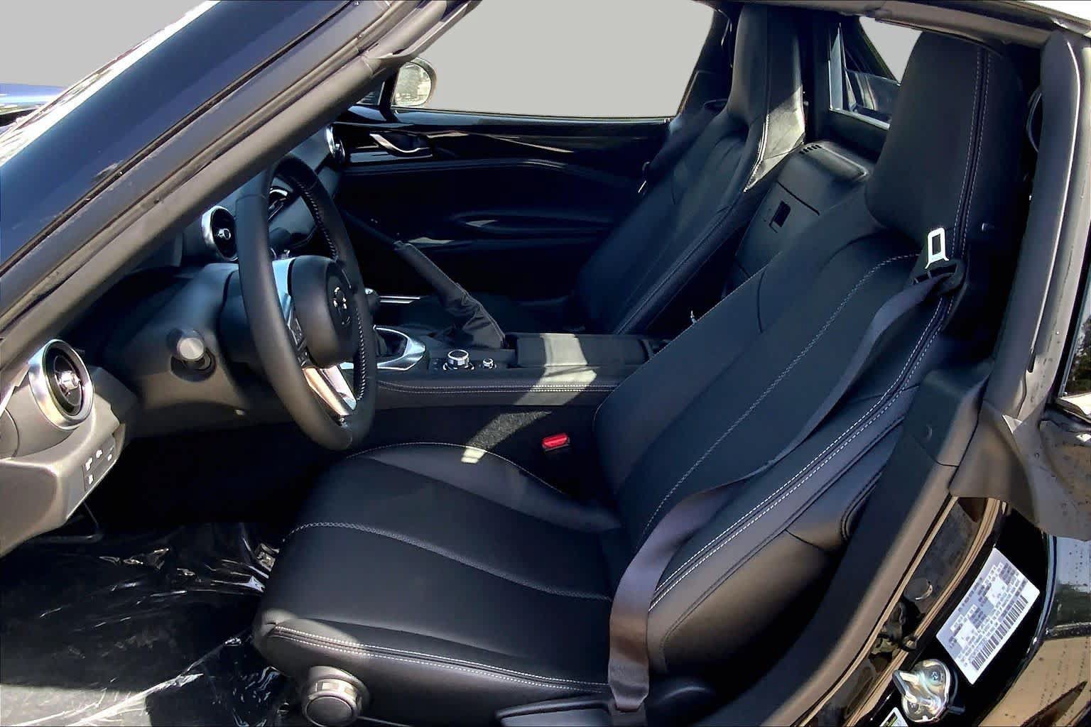 New 2026 MAZDA MX-5 Miata RF Grand Touring RWD image 5