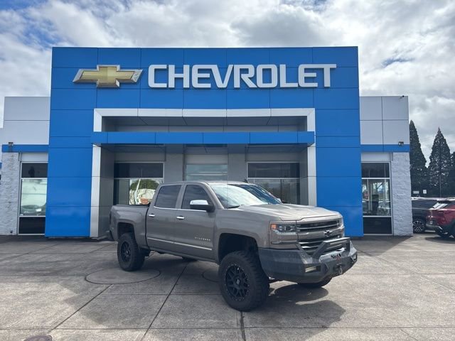 Used 2017 Chevrolet Silverado 1500 LTZ Z71 w/ LTZ Plus Package image 1