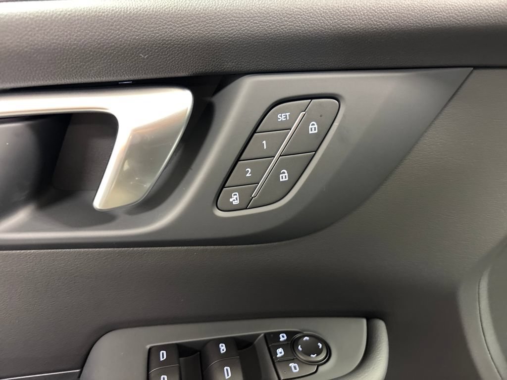New 2026 Buick Enclave Preferred w/ Power Package FWD image 23