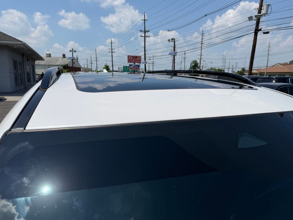 Used 2023 Honda Pilot TrailSport image 8
