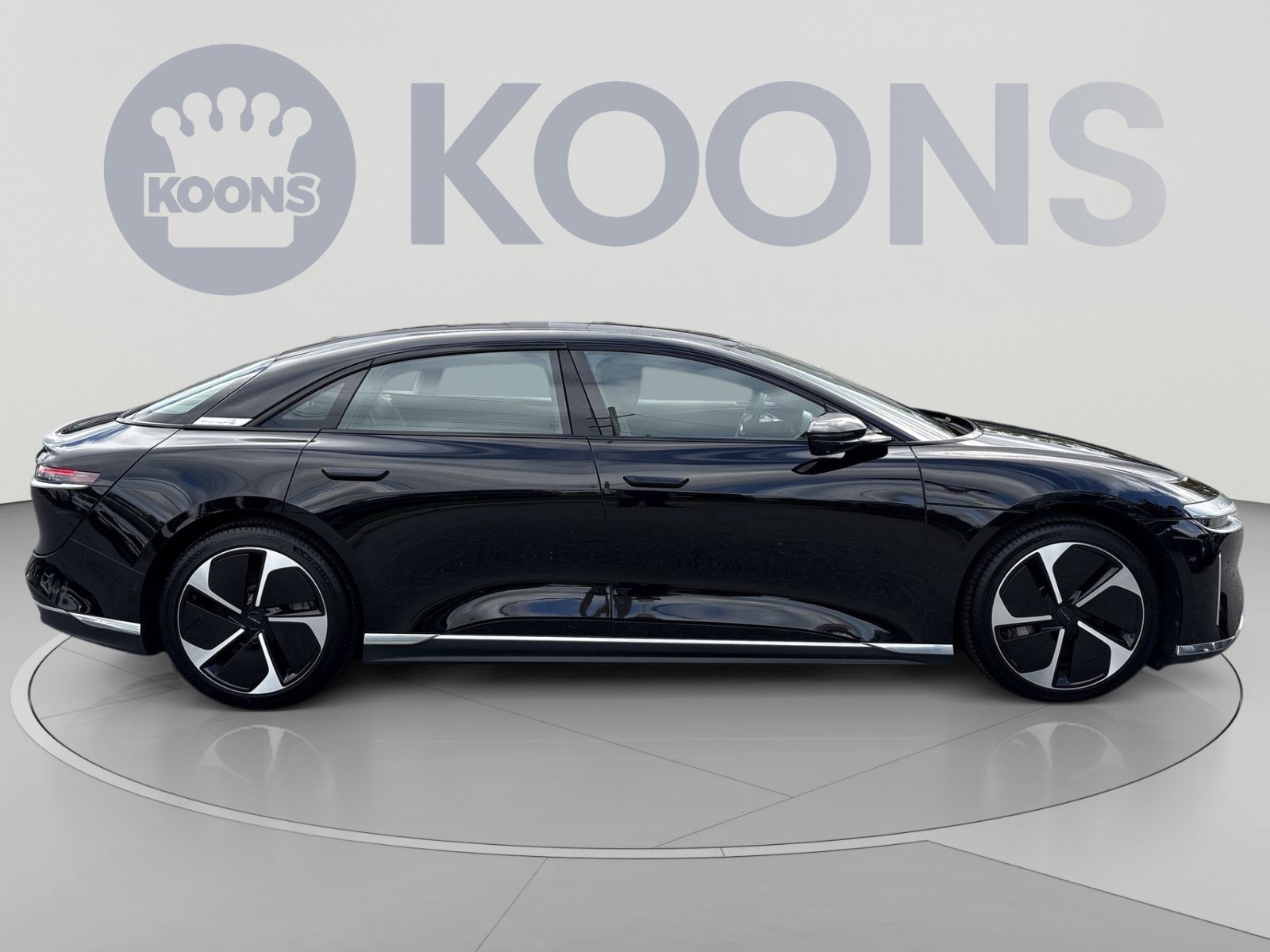 Used 2025 Lucid Air Touring AWD/4WD image 8