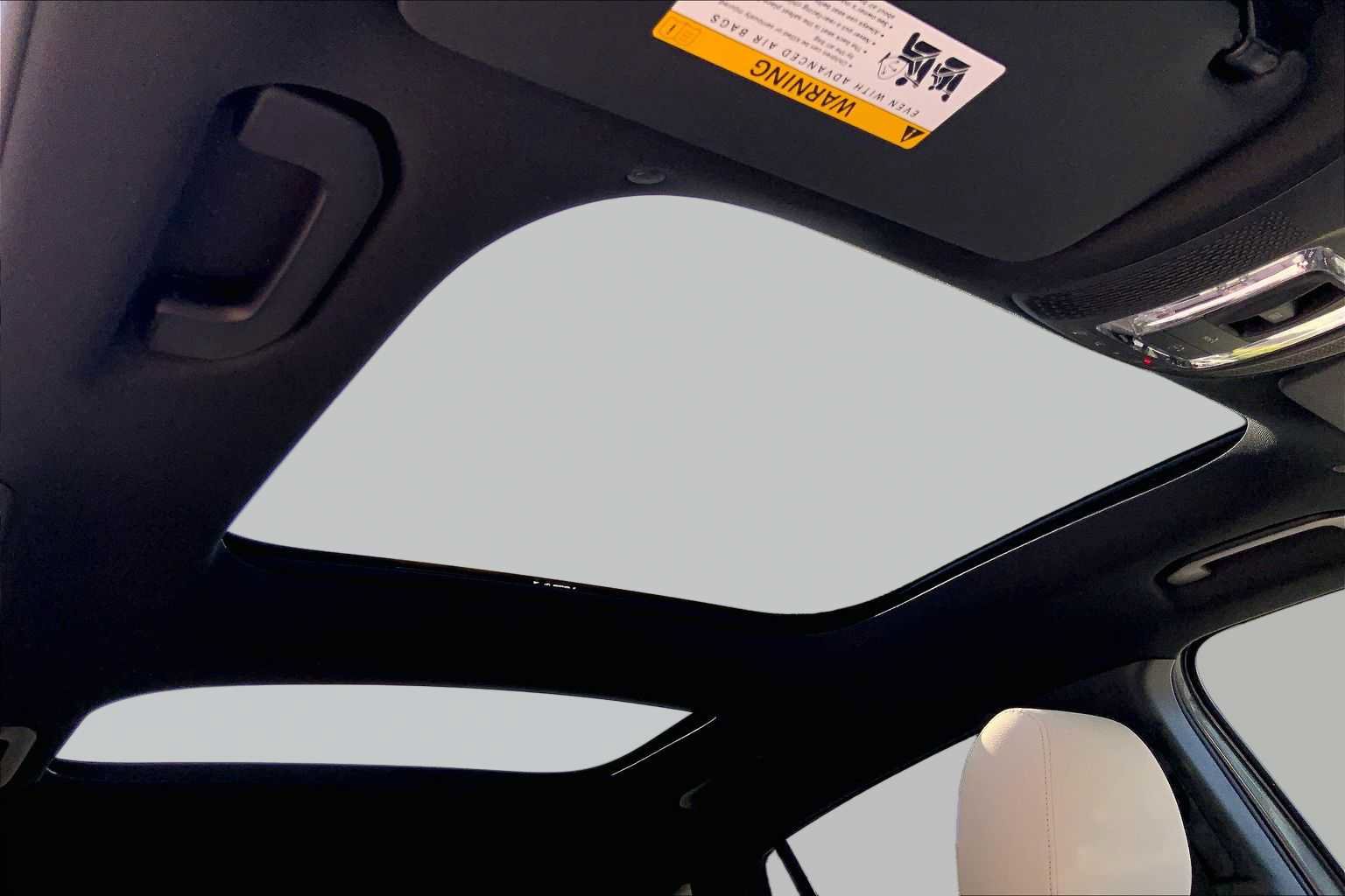 New 2026 Mercedes-Benz GLA 250 4MATIC image 11