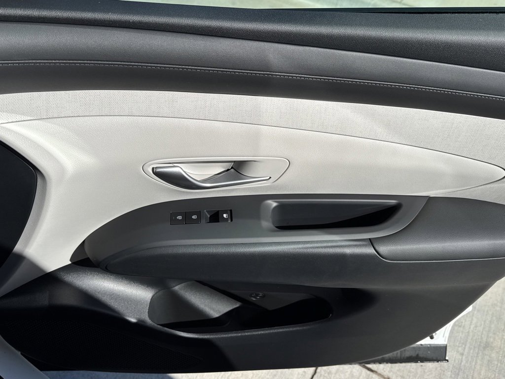New 2026 Hyundai Tucson SEL image 18
