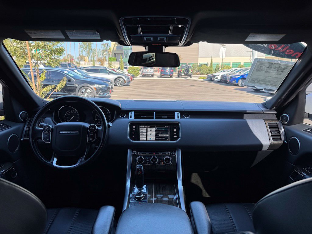 Used 2015 Land Rover Range Rover Sport SE AWD/4WD image 11