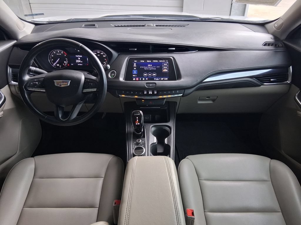 Used 2023 Cadillac XT4 Luxury FWD image 9