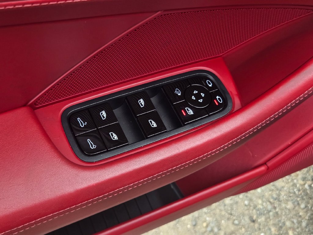 Used 2020 Porsche Panamera 4 AWD/4WD image 13