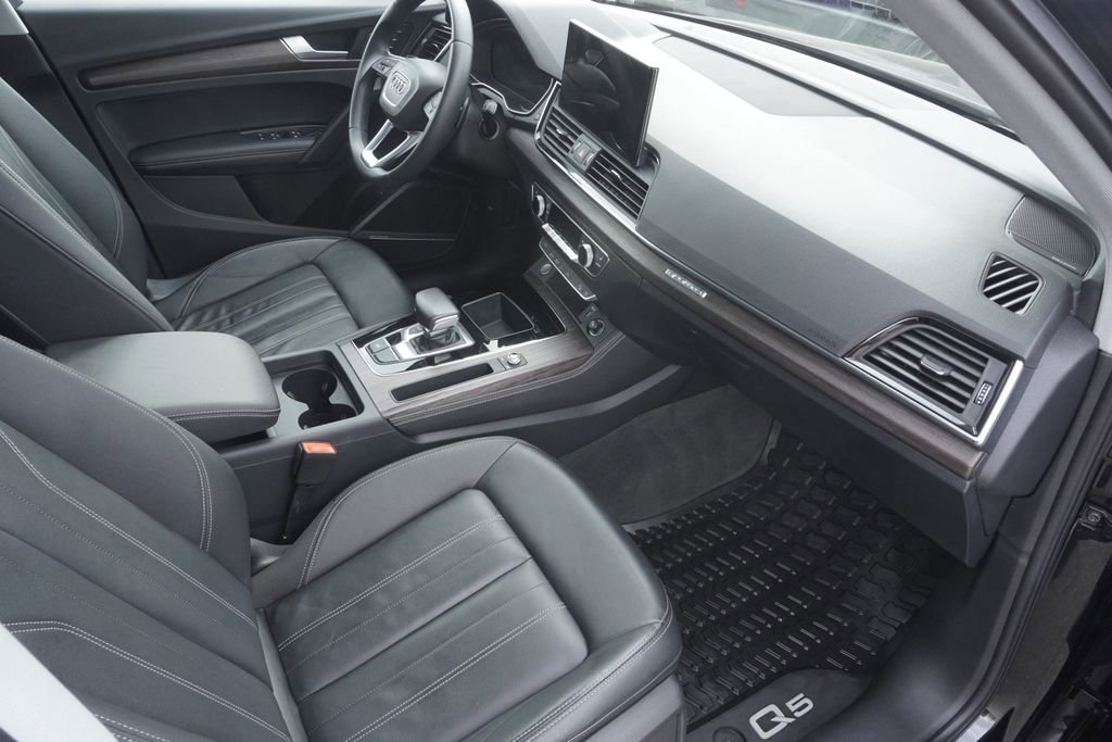 Used 2023 Audi Q5 2.0T Premium Plus image 22
